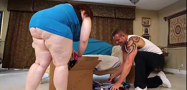  Huge Tit BBW Alyson Galen is Fucked by Stud Moving Man